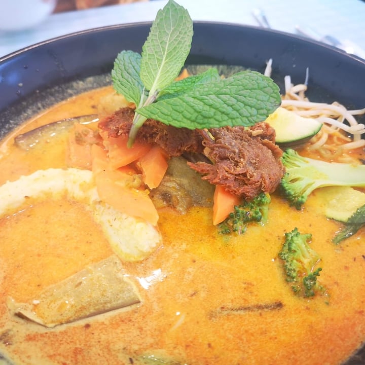 photo of Vegi and Coffee Lover Laksa shared by @craiglambie42 on  11 Dec 2022 - review