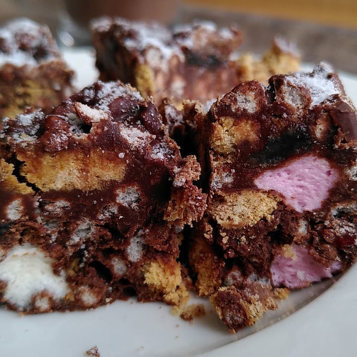 photo of Costa Coffee Vegan Rocky Road shared by @laikaart on  28 Sep 2020 - review