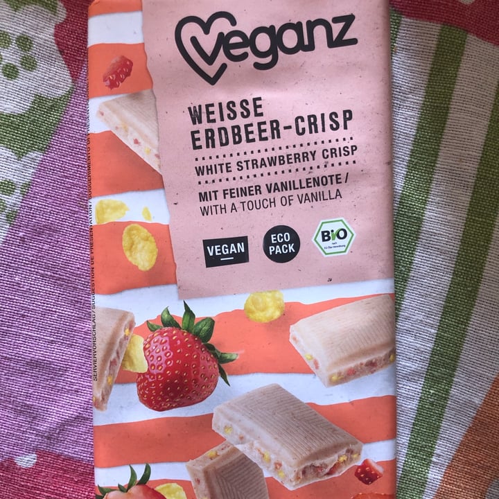 review photo of Veganz Weiße Erdbeer-Crisp (White Strawberry Crisp) shared by @nasmix on 29 May 2022 - review