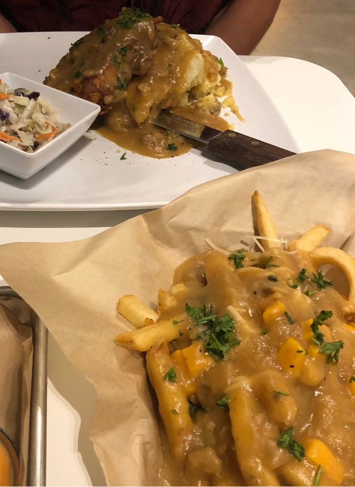 photo of The Modern Vegan Louisiana Fried Chicken shared by @nikkessler on  20 May 2020 - review