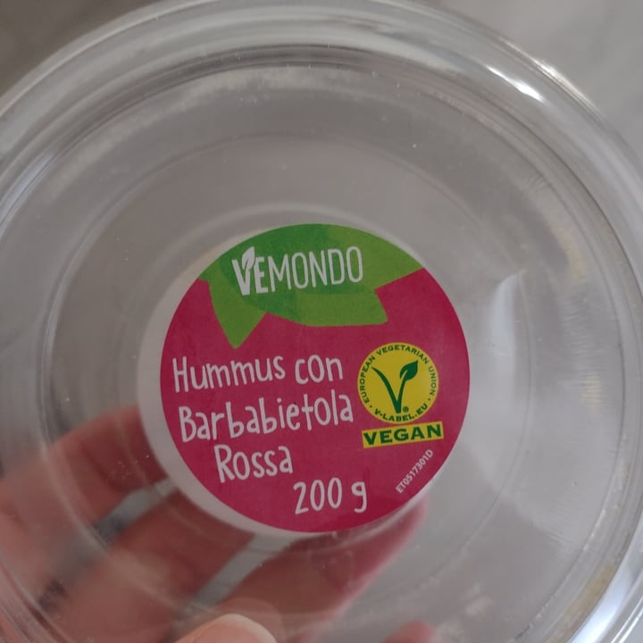 photo of My Best Veggie Hummus Alla Barbabietola shared by @silviaetrari on  14 Apr 2022 - review