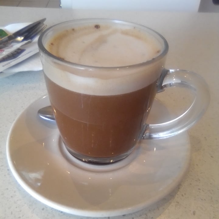 photo of Ana-Paula's Coffee Shop Vegan Cappucino shared by @earthchild24 on  29 Oct 2022 - review