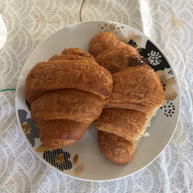 Foto del piatto “Cornetto Al Cioccolato”