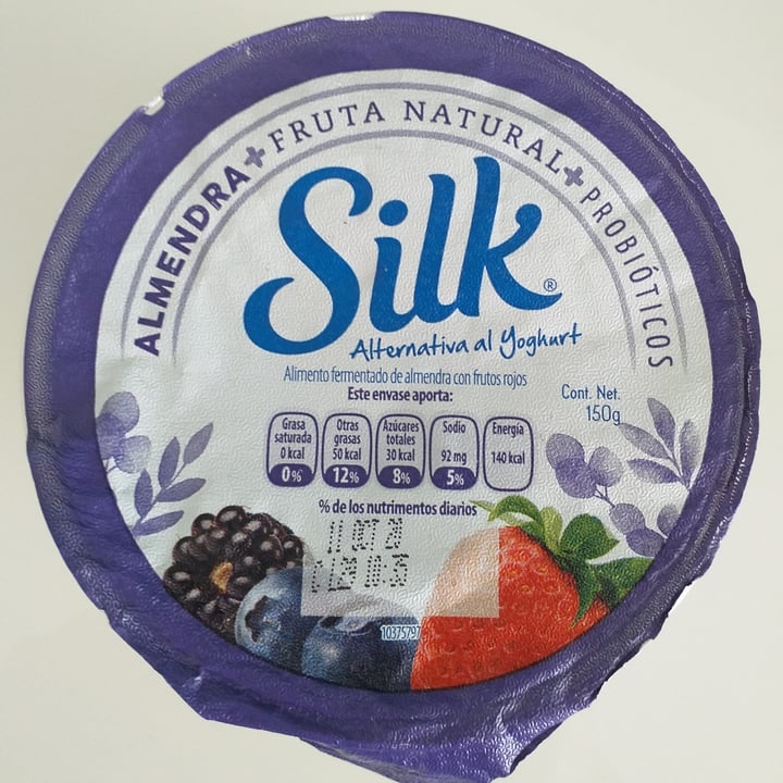 photo of Silk Triple Berry Alternative Yogurt shared by @omar0505 on  27 Oct 2020 - review