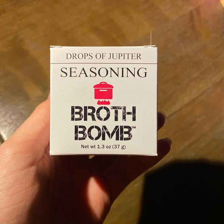 photo of Broth Bomb Drops of Jupiter shared by @andrewbrown23 on  19 Feb 2022 - review