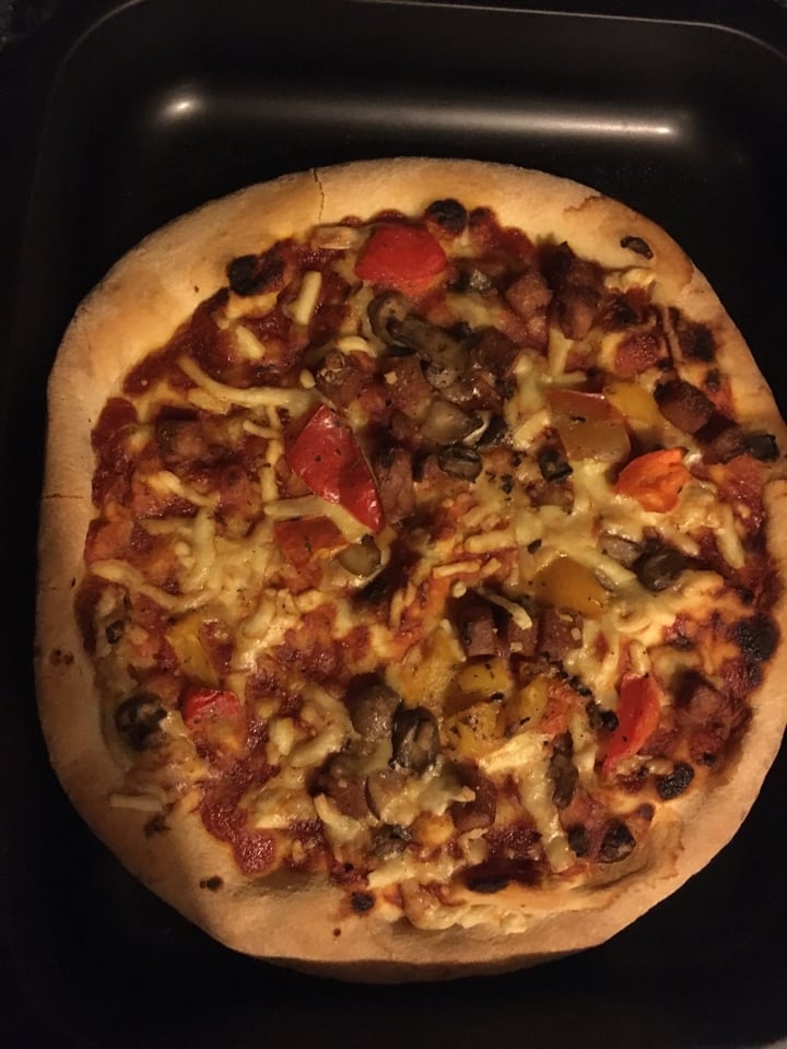 review photo of Plant Menu BBQ Bacon Style Pieces & Mushroom Pizza shared by @jazlikesanimals on 10 Jan 2020 - review