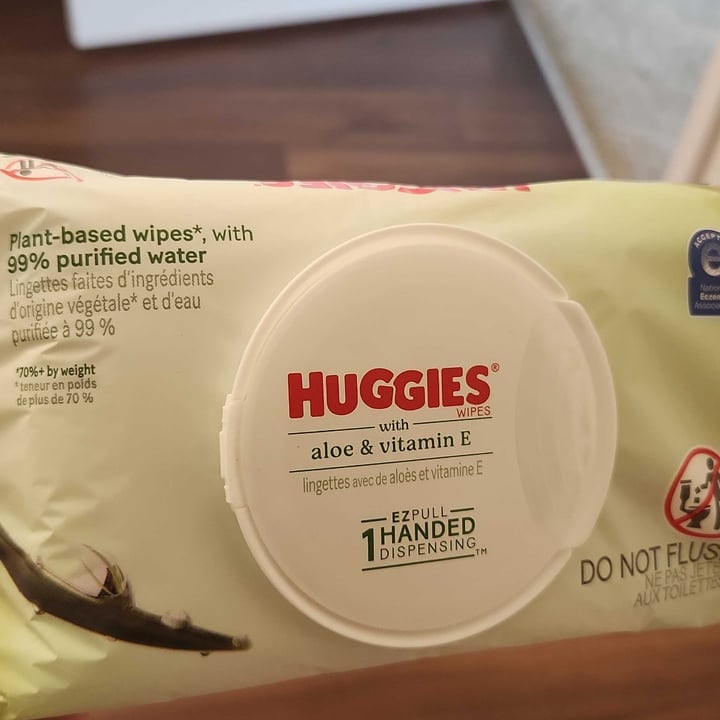 photo of Huggies Huggies Natural Care Baby Wipes shared by @ednariehl on  14 Nov 2022 - review