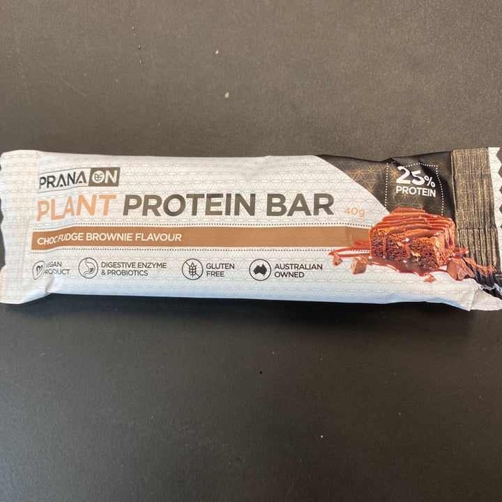 review photo of PranaOn Plant Protein Bar shared by @veggieburger on 04 May 2021 - review