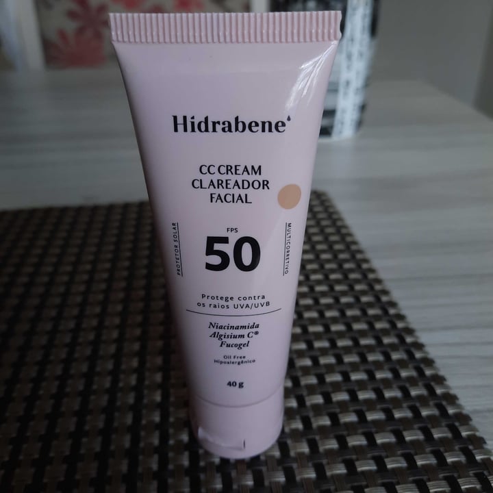 photo of Hidrabene CC Cream Clareador Facial shared by @vanessaamorim on  31 Jul 2021 - review