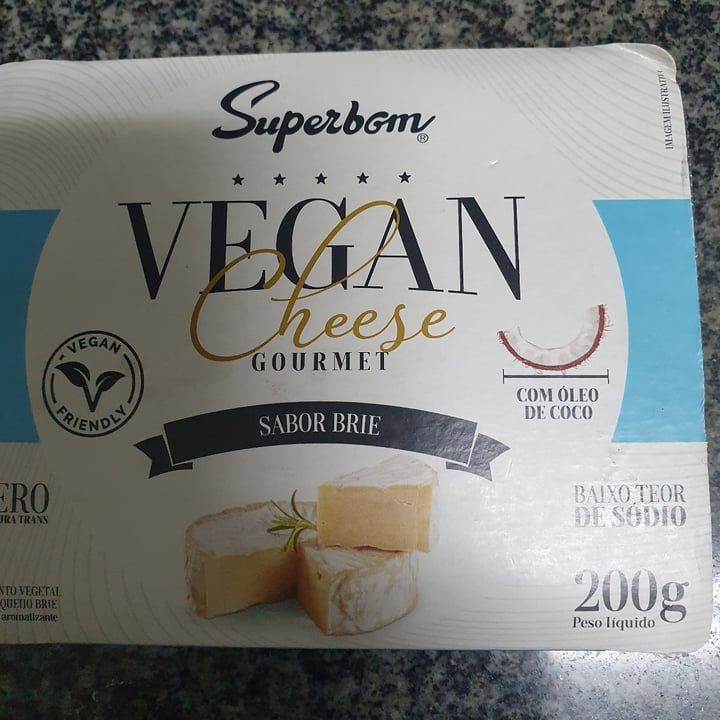 photo of Superbom Queijo vegetal sabor brie shared by @fatimaramos on  07 Jul 2022 - review