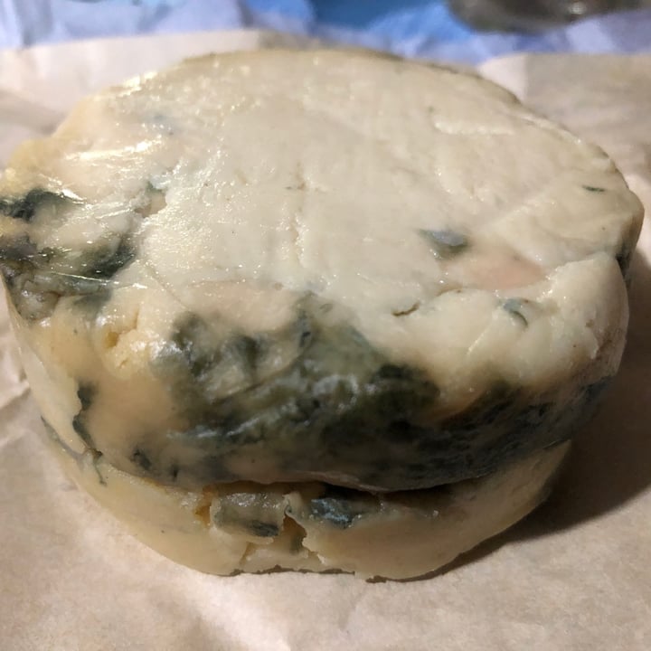 photo of La Carleta Queso Roquefort shared by @anaiturrizar on  09 Jul 2020 - review