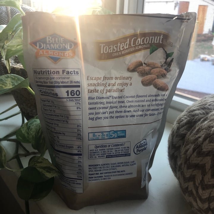 review photo of Blue Diamond Blue Diamond Almonds Toasted Coconut shared by @garen7 on 26 Sep 2021 - review