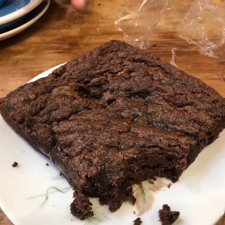 review photo of Bohemian territory "Cafe & Pastry" Brownie De Chocolate Con Dulce De Leche De Almendras shared by @juanalopez on 10 Mar 2022 - review