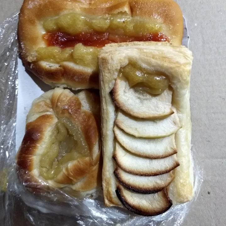 photo of Panadería vegana Facturas shared by @jisam on  05 Jul 2022 - review
