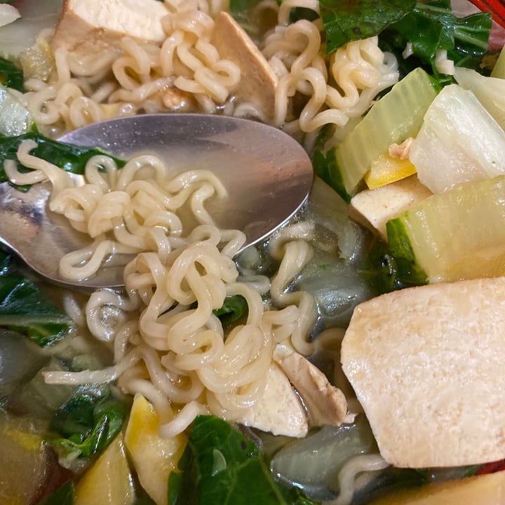 review photo of Top Ramen Top Ramen Soy Sauce shared by @bkrunner on 06 Oct 2020 - review