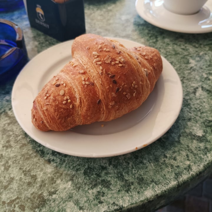 photo of Bar Cavallino Brioche Vegan shared by @chiarasegato on  13 Jul 2022 - review