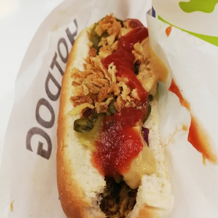 photo of IKEA Berlin-Lichtenberg Vegan hot-dog shared by @sims on  13 May 2020 - review