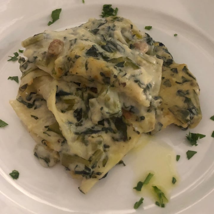 review photo of Naturangolo di Alessandro Mandelli Lasagne shared by @georgepreg on 03 Dec 2021 - review
