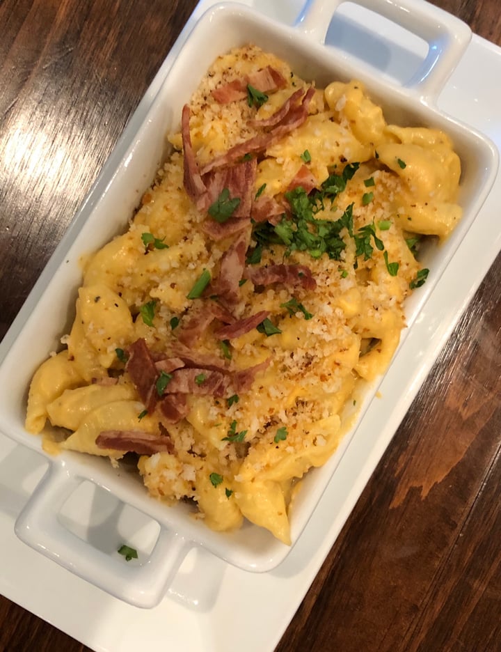 photo of O’cado Restaurant Cashew Mac N Cheese shared by @evolotus on  30 Dec 2018 - review