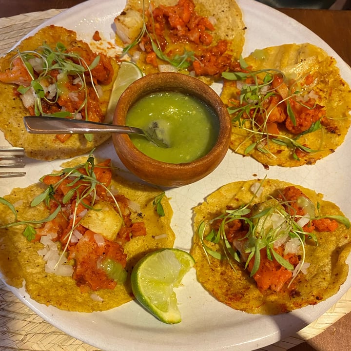 photo of Na Tlali Tacos al pastor shared by @mafrm on  11 Sep 2022 - review