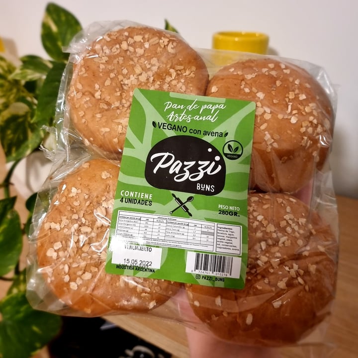 photo of Pazzi Buns Buns con avena shared by @soyvelen on  02 May 2022 - review