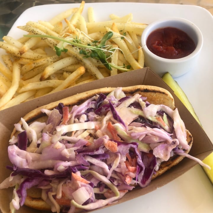 photo of Green Culture Hot Dog With Cabbage shared by @manuelaw on  31 Aug 2021 - review