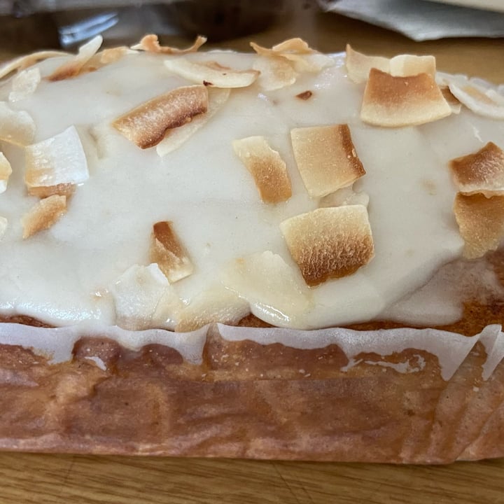 review photo of Woolworths Food tea cake shared by @luigif on 13 Dec 2021 - review