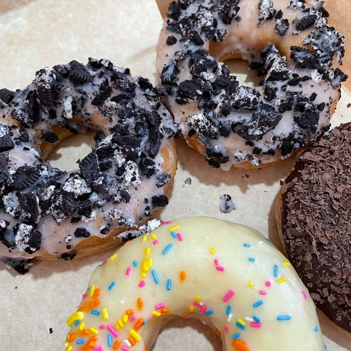 review photo of Donas Veganas Dona de Rhodesia shared by @enriquetaso on 29 Oct 2021 - review