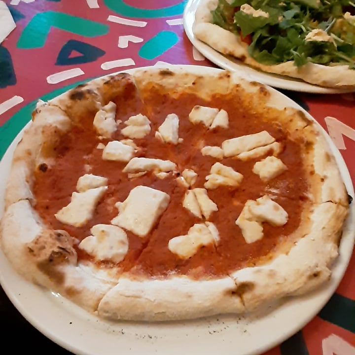 review photo of Ferdinando's Pizza Margherita Pizza shared by @rondeboschvegan on 14 Mar 2021 - review