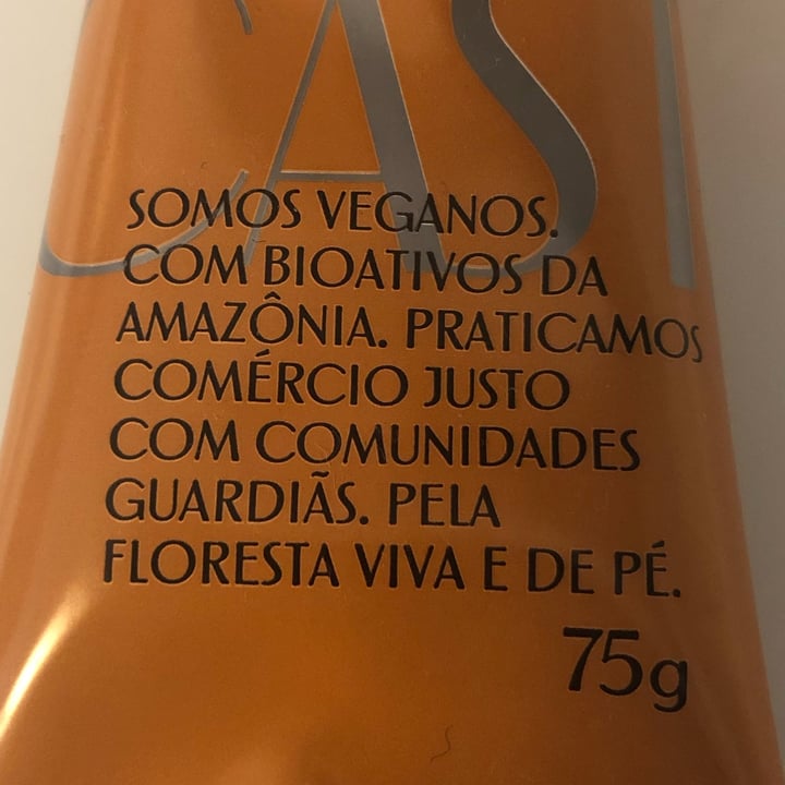 photo of Natura Ekos creme para mãos - Castanha shared by @anapaularetuci on  29 Mar 2022 - review