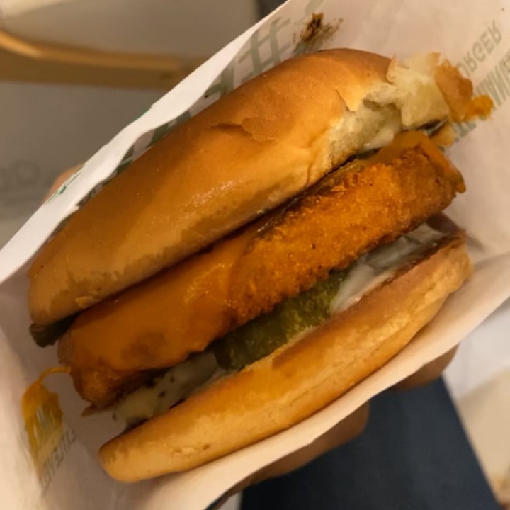 review photo of Next Level Burger Lake Oswego Bacon Ranch CluckWich shared by @akuaswift on 10 Dec 2021 - review