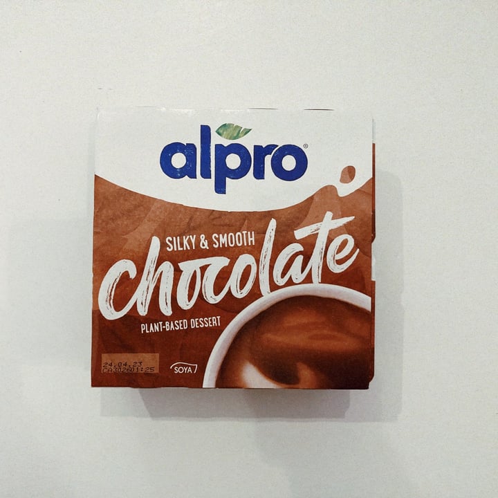 review photo of Alpro Devilishly Dark Chocolate Plant-based Dessert shared by @cazzotti on 12 Oct 2022 - review