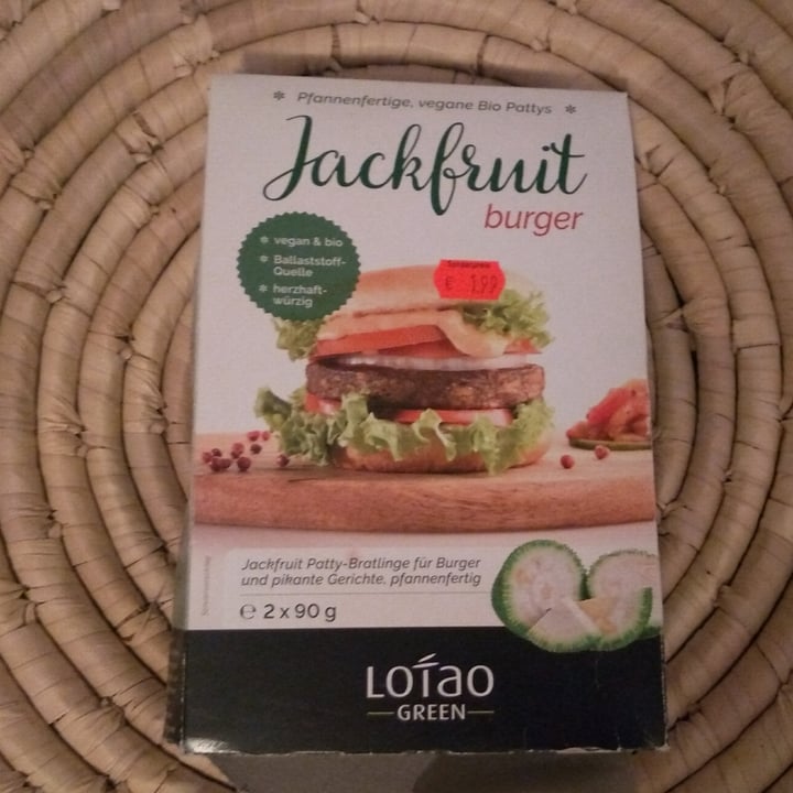 photo of Lotao Jackfruit Burger shared by @felice on  09 Dec 2020 - review