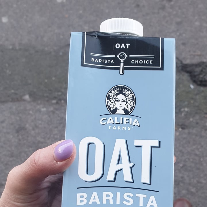 review photo of Califia Farms Oat Barista Blend shared by @helenamaj on 25 May 2020 - review
