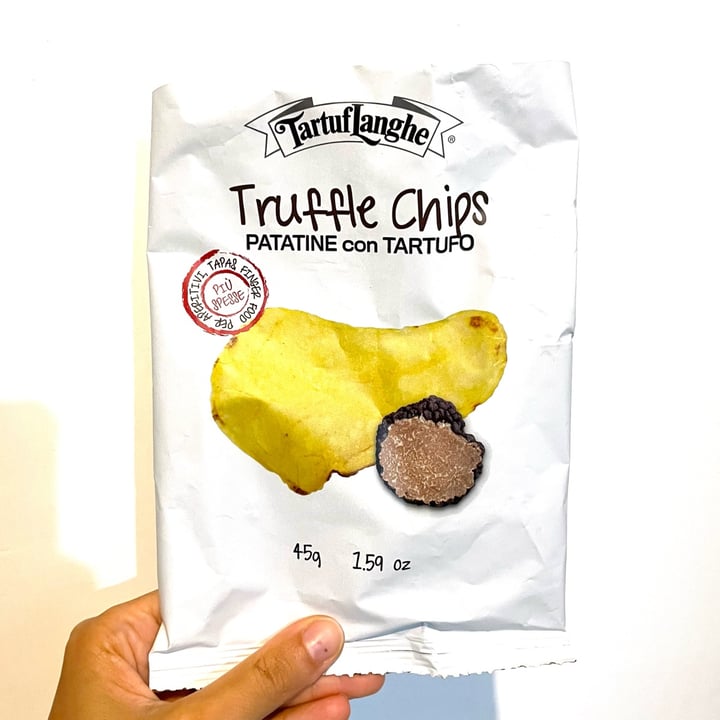 photo of TartufLanghe Truffle Chips shared by @hwi-noree on  18 Aug 2022 - review