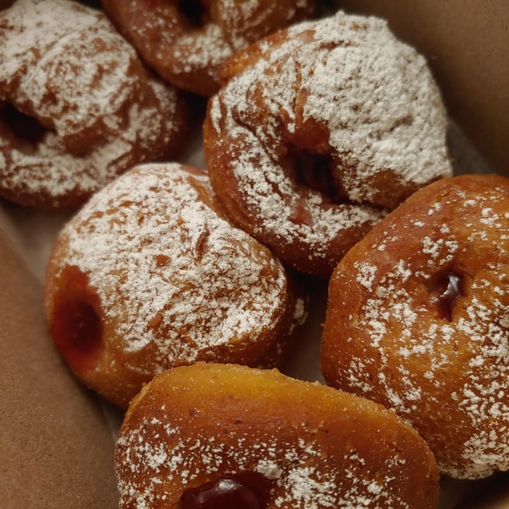 review photo of Violette Gluten Free Bakery Sufganiyot shared by @chartreusehair on 11 Dec 2020 - review