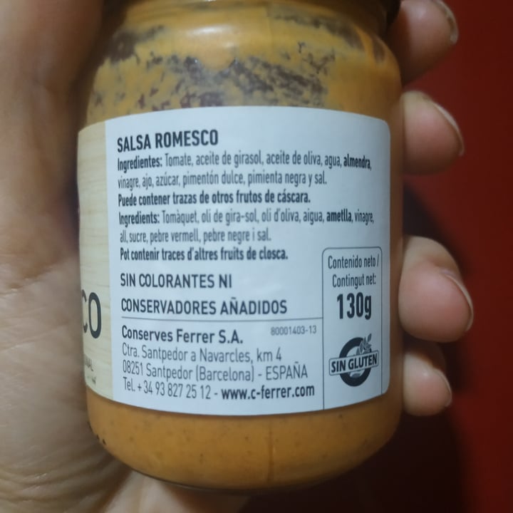 photo of Ferrer Salsa romesco shared by @ornitorrincavegana on  16 Sep 2022 - review