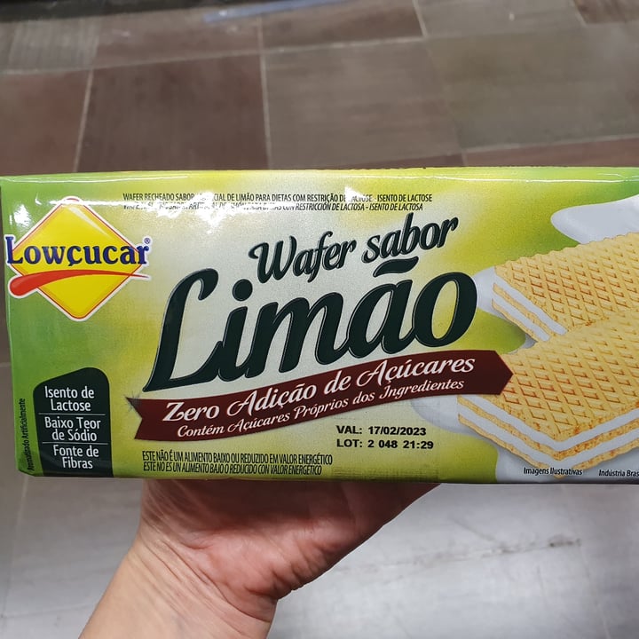 review photo of Lowçucar Wafer sabor limão Zero adição de açúcar shared by @peixoto on 11 May 2022 - review