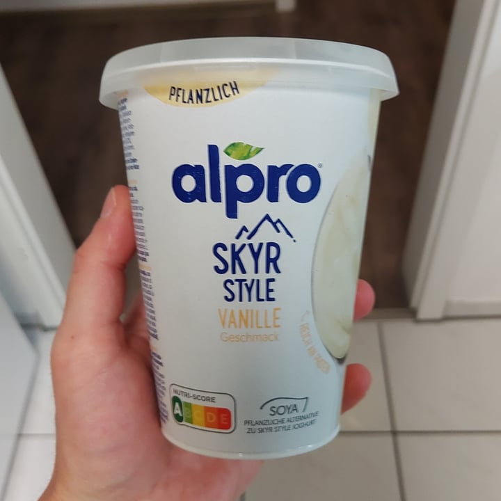 photo of Alpro Alpro Skyr Style Vanille Geschmack shared by @saechsine on  26 Jun 2022 - review