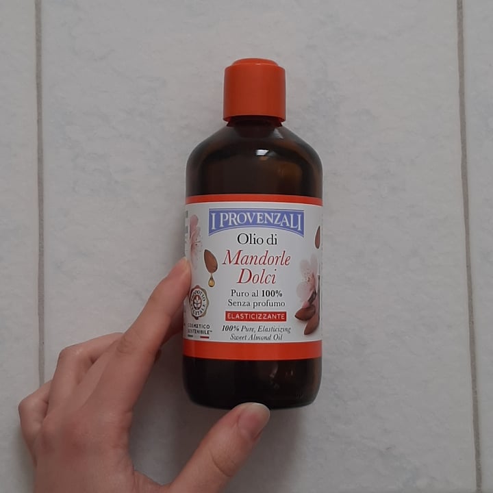 review photo of I Provenzali Olio di Mandorle Dolci shared by @9esme2 on 02 Apr 2022 - review