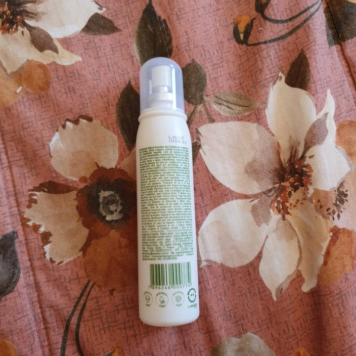 review photo of Orgânico Natural Desodorante Natural Com Extratos De Camomila E Erva Cidreira shared by @longjourney on 25 Apr 2022 - review