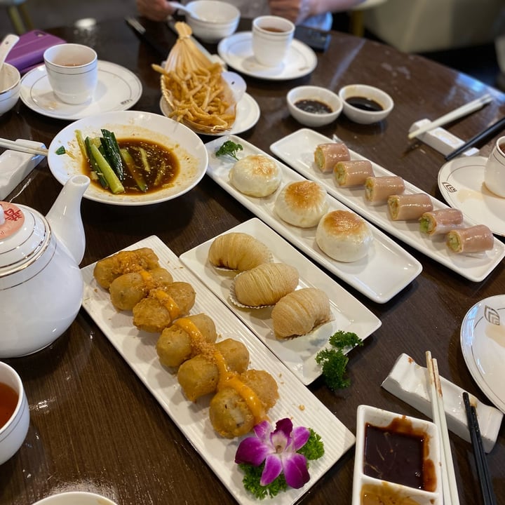 review photo of Veggie Kingdom 緻素坊 Spring Roll Rice Noddle Roll shared by @vegangu on 19 Nov 2022 - review