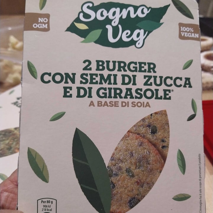 photo of Sogno veg 2 burger con semi di zucca e girasole shared by @love2021 on  04 Apr 2021 - review
