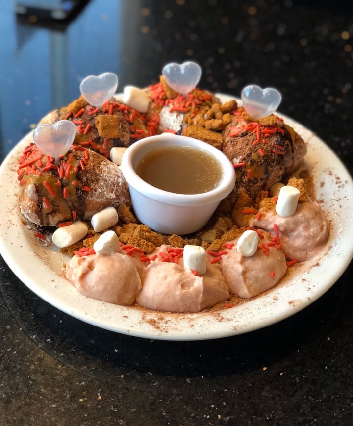 photo of CyBelle's Front Room Beignets shared by @vegandollhouse on  15 Feb 2020 - review