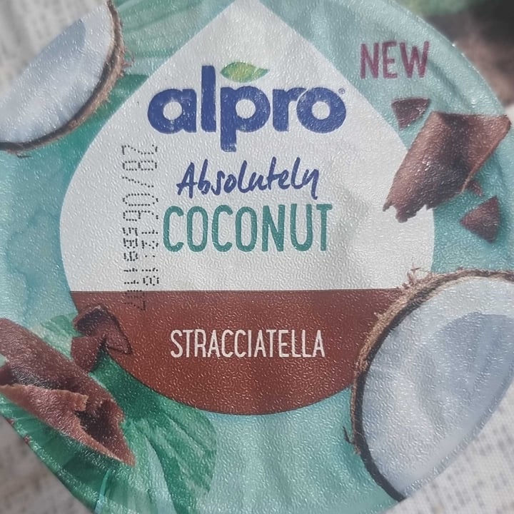 photo of Alpro Absolutely Coconut Stracciatella shared by @annat97 on  12 Jun 2022 - review