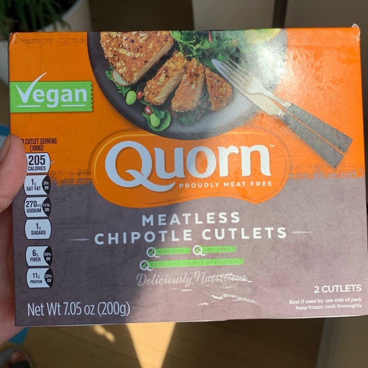 photo of Quorn Meatless chipotle Cutlets shared by @anasoto on  19 May 2021 - review