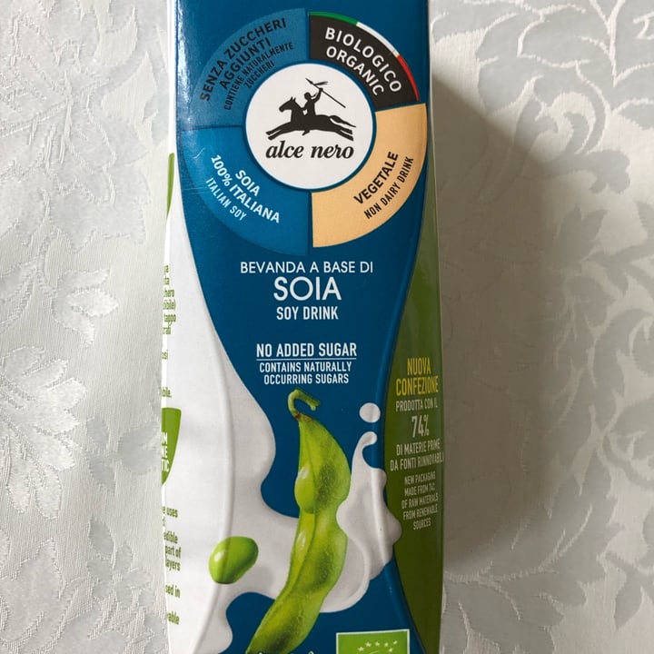 photo of Alce Nero Bevanda a base di soia shared by @bice on  28 Apr 2022 - review
