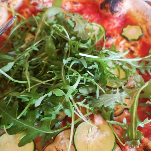Photo of the dish “Pizza orto con mozzarella vegan”