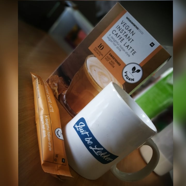 photo of Woolworths Food Vegan Instant Café Latte shared by @sunshinejo on  10 Dec 2020 - review