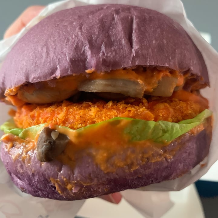 photo of Bionic Burger Spicy Chick Burger shared by @simoc96 on  29 Nov 2021 - review